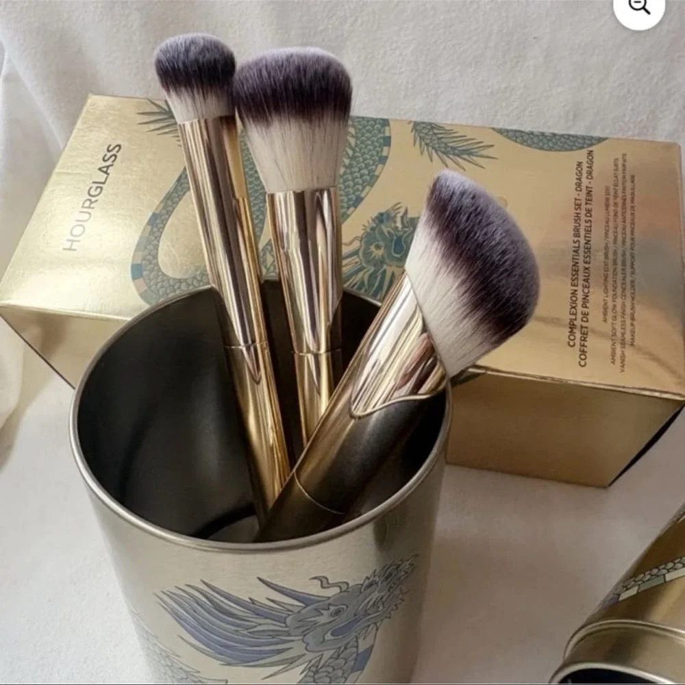 Hourglass Complexion Essentials Brush Set - Dragon Limited Edition 2024   ~NEW~